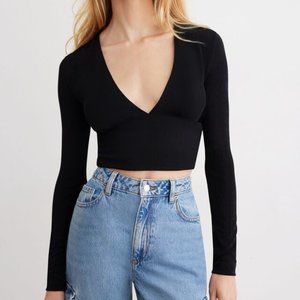 Forever 21 Black Long Sleeve Crop Top